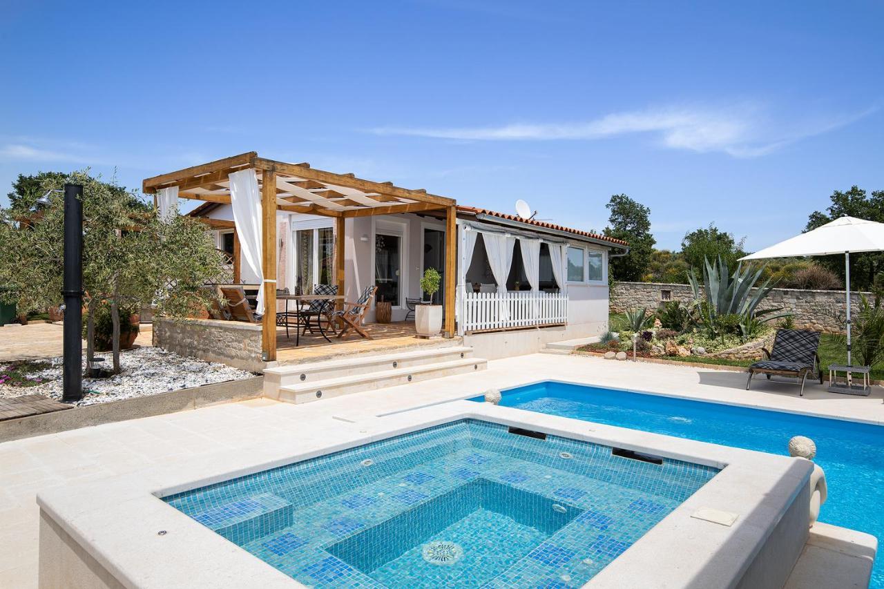 Holiday House Bilos Vodnjan Dış mekan fotoğraf